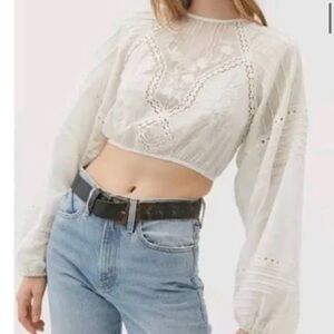 Urban Outfitters White Cropped Peasant Blouse with Lace Trim